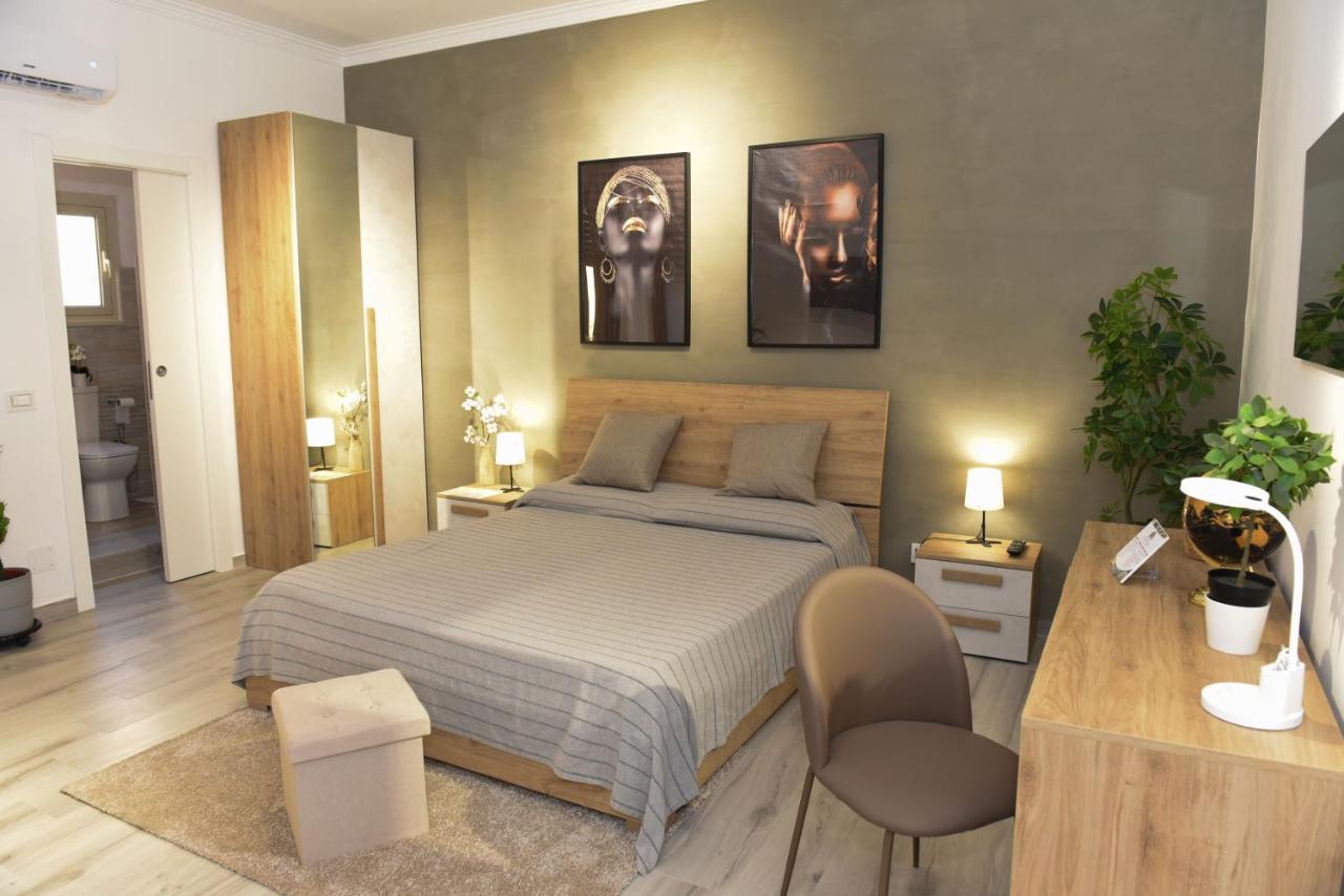 La Via Di Mezzo Apartment คาตาเนีย ภายนอก รูปภาพ